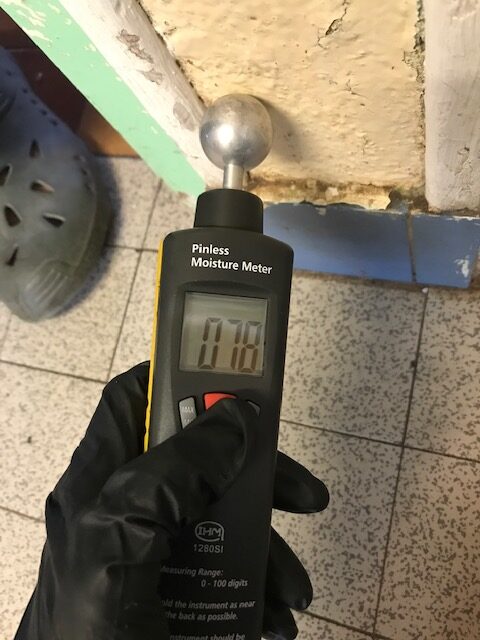 Recherche fuite à Saint-Gildas-de-Rhuys - Détecteur d'humidité